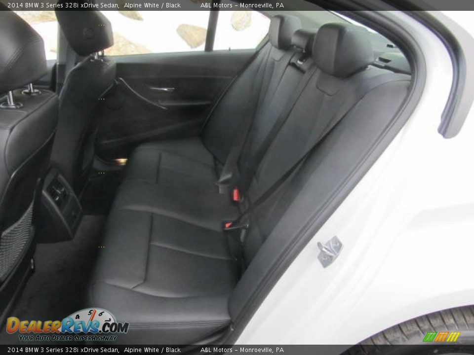 2014 BMW 3 Series 328i xDrive Sedan Alpine White / Black Photo #12