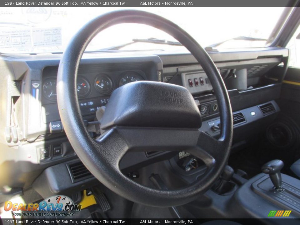 1997 Land Rover Defender 90 Soft Top Steering Wheel Photo #13
