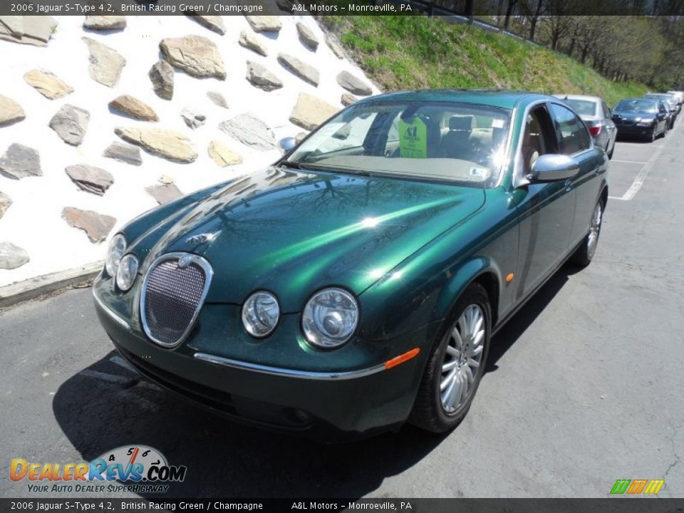 2006 Jaguar S-Type 4.2 British Racing Green / Champagne Photo #9