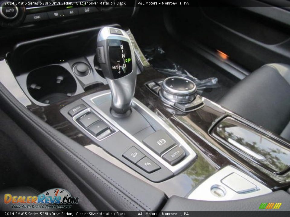 2014 BMW 5 Series 528i xDrive Sedan Glacier Silver Metallic / Black Photo #16