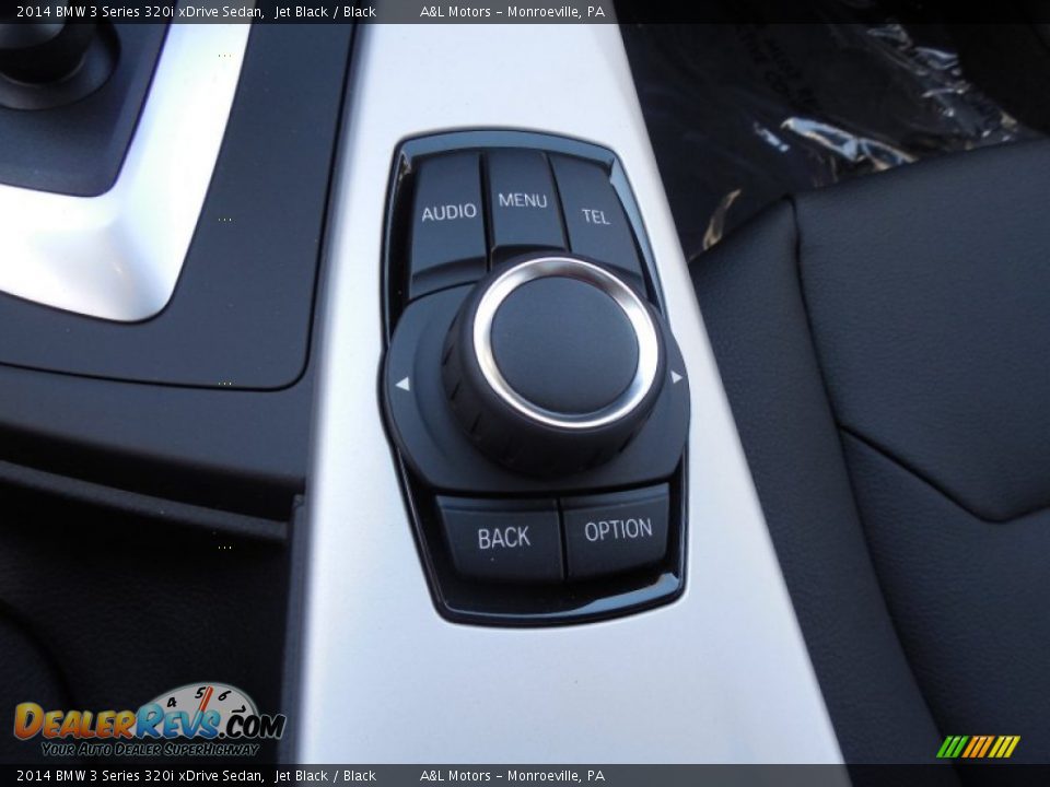 2014 BMW 3 Series 320i xDrive Sedan Jet Black / Black Photo #16