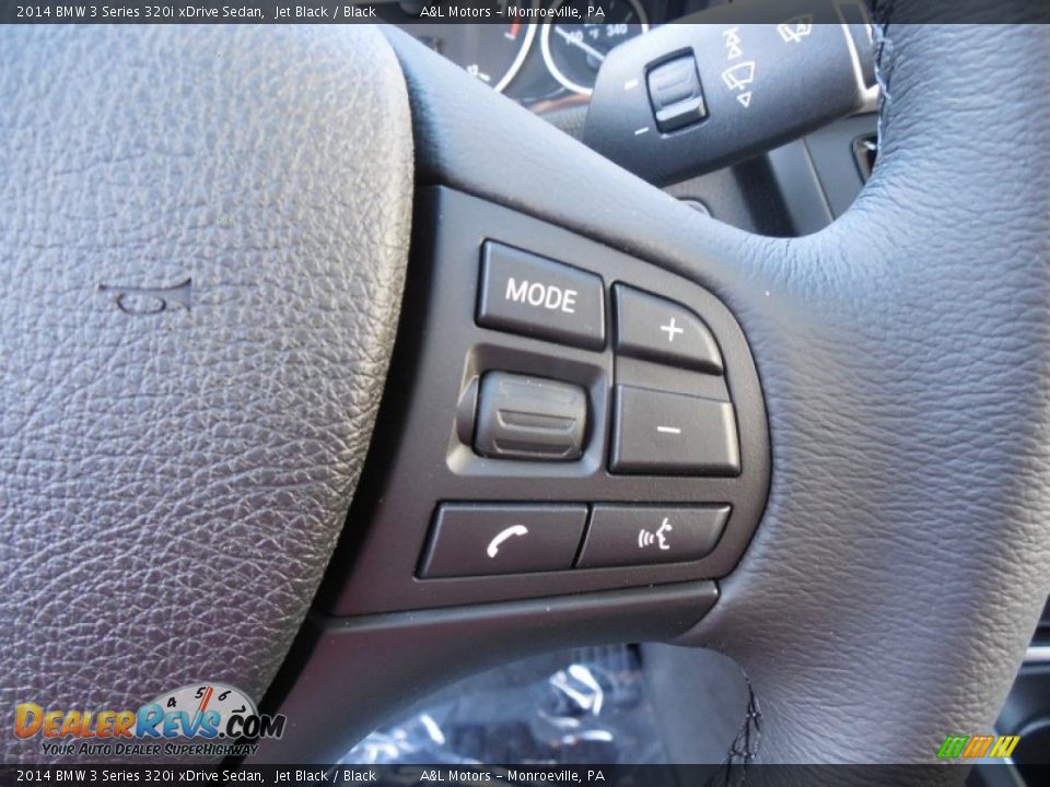 2014 BMW 3 Series 320i xDrive Sedan Jet Black / Black Photo #18