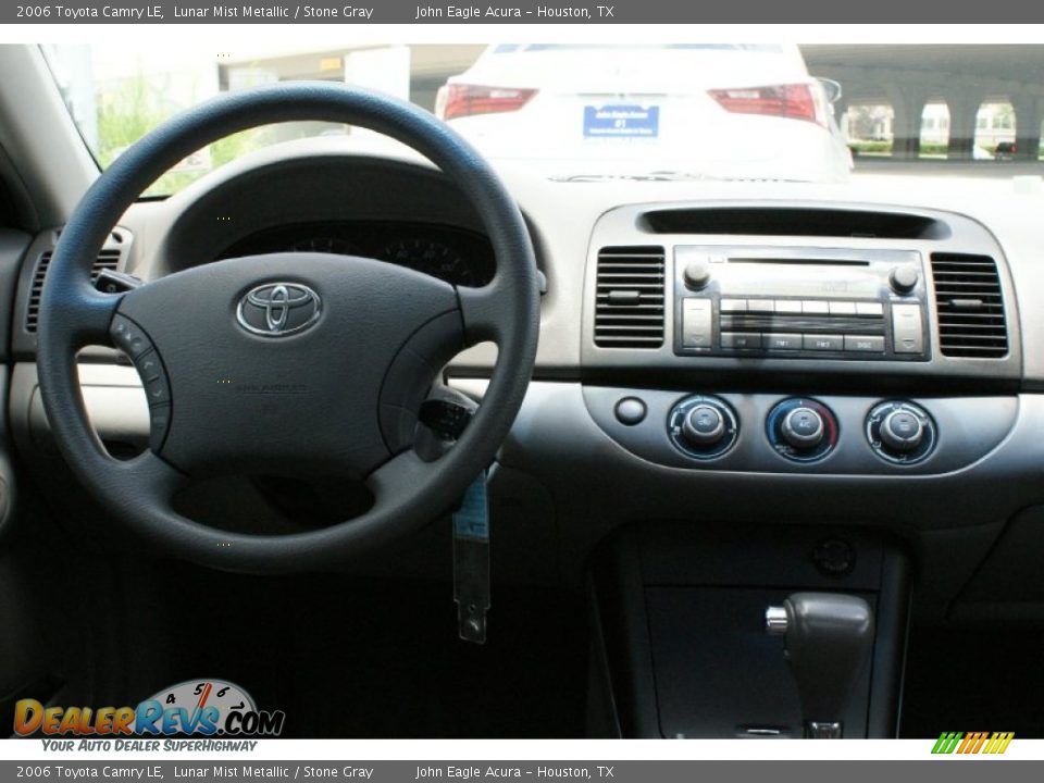 2006 Toyota Camry LE Lunar Mist Metallic / Stone Gray Photo #24