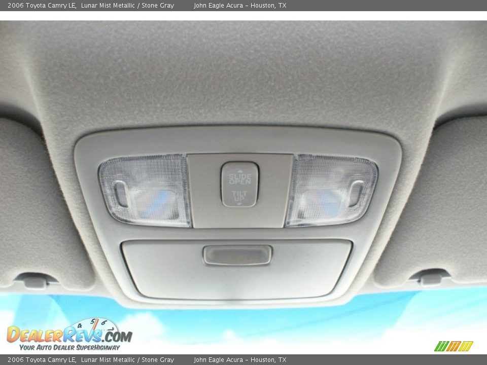 2006 Toyota Camry LE Lunar Mist Metallic / Stone Gray Photo #36