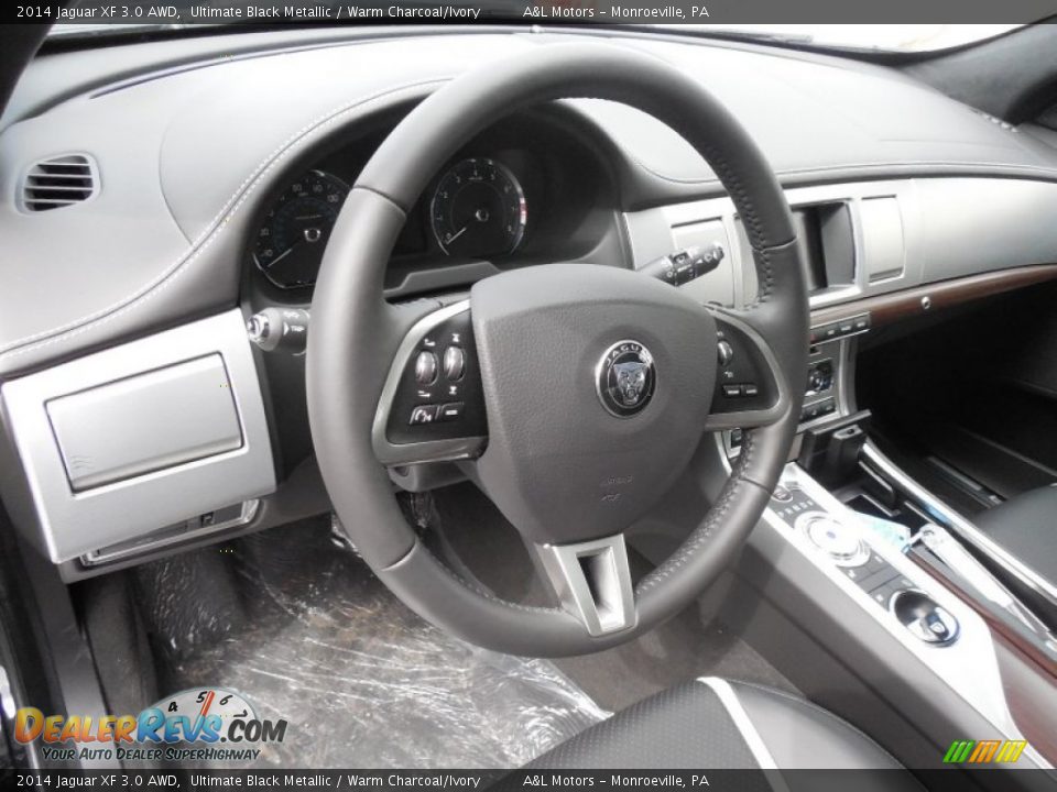 2014 Jaguar XF 3.0 AWD Steering Wheel Photo #14