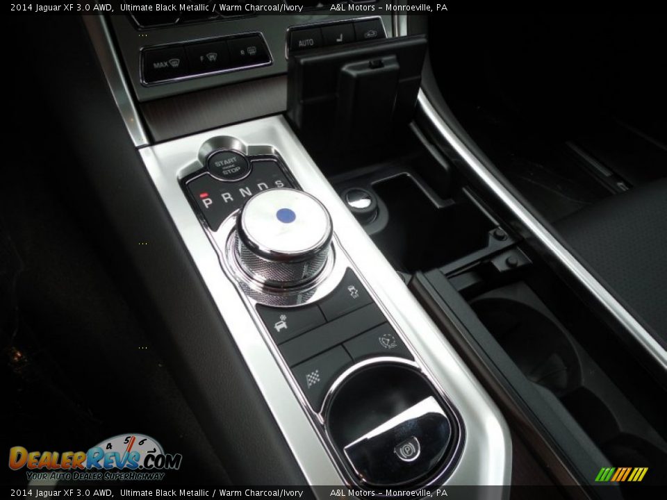 2014 Jaguar XF 3.0 AWD Shifter Photo #16