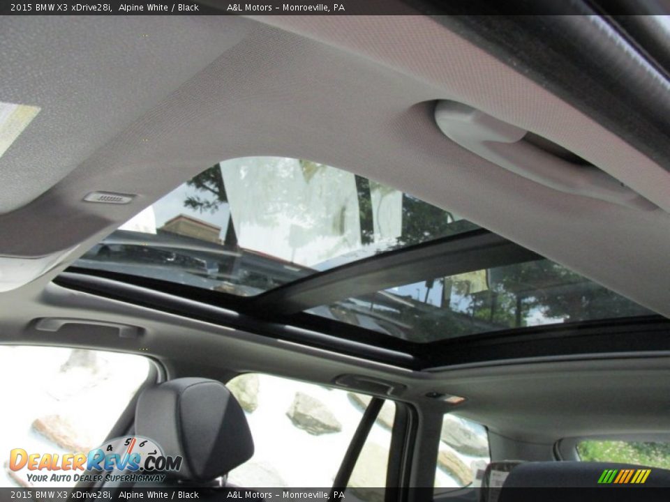 Sunroof of 2015 BMW X3 xDrive28i Photo #11
