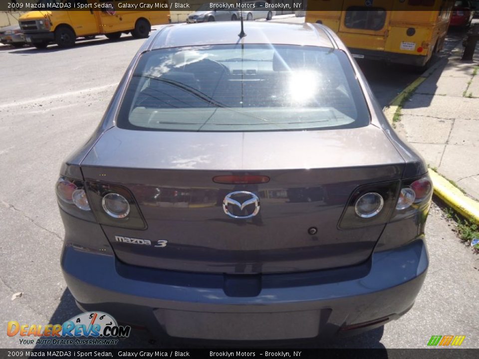 2009 Mazda MAZDA3 i Sport Sedan Galaxy Gray Mica / Black Photo #14