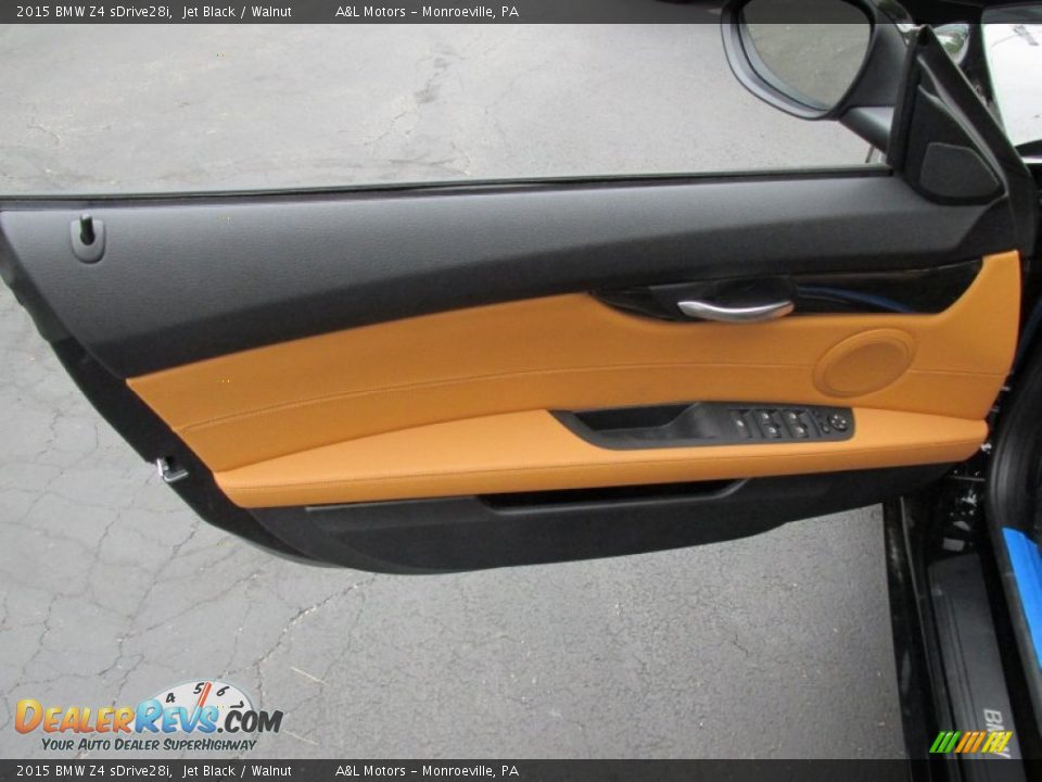 Door Panel of 2015 BMW Z4 sDrive28i Photo #10