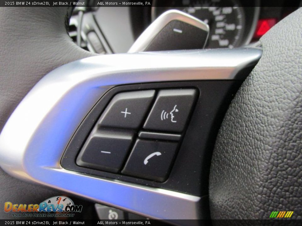Controls of 2015 BMW Z4 sDrive28i Photo #15