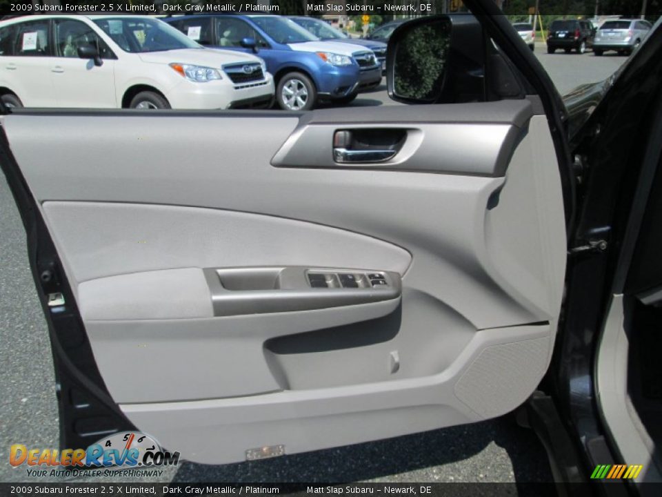 2009 Subaru Forester 2.5 X Limited Dark Gray Metallic / Platinum Photo #12
