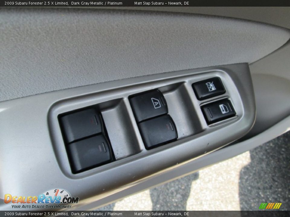 2009 Subaru Forester 2.5 X Limited Dark Gray Metallic / Platinum Photo #13