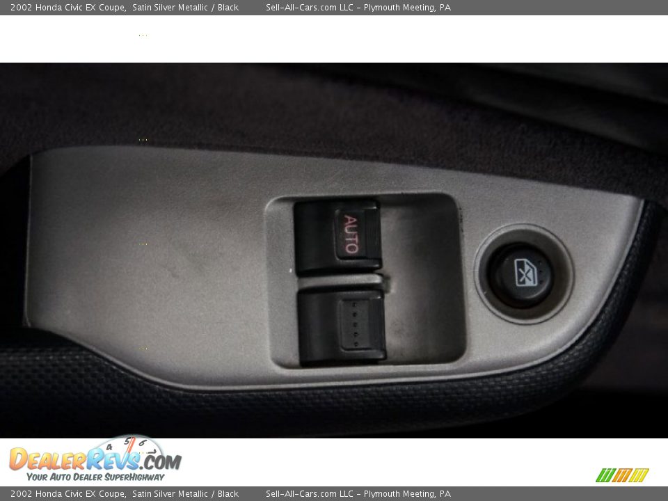 2002 Honda Civic EX Coupe Satin Silver Metallic / Black Photo #21