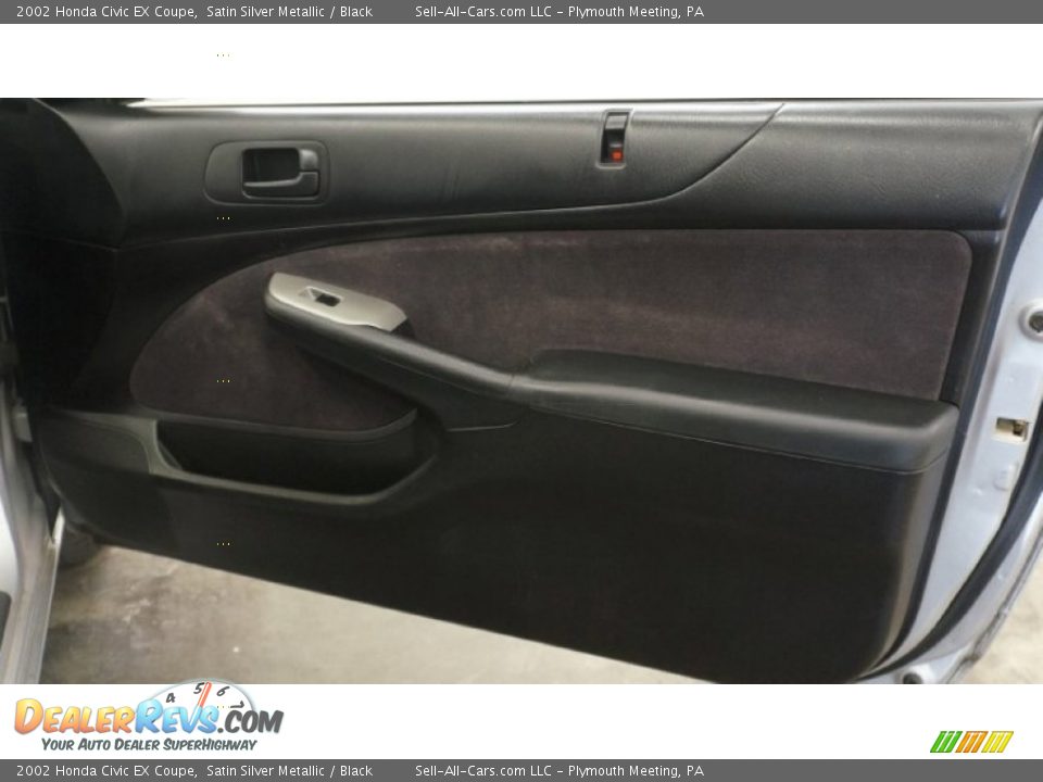 2002 Honda Civic EX Coupe Satin Silver Metallic / Black Photo #22