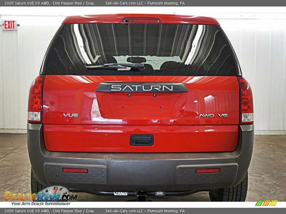 2005 Saturn VUE V6 AWD Chili Pepper Red / Gray Photo #6