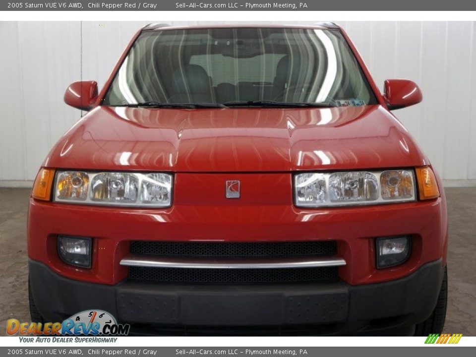 2005 Saturn VUE V6 AWD Chili Pepper Red / Gray Photo #12
