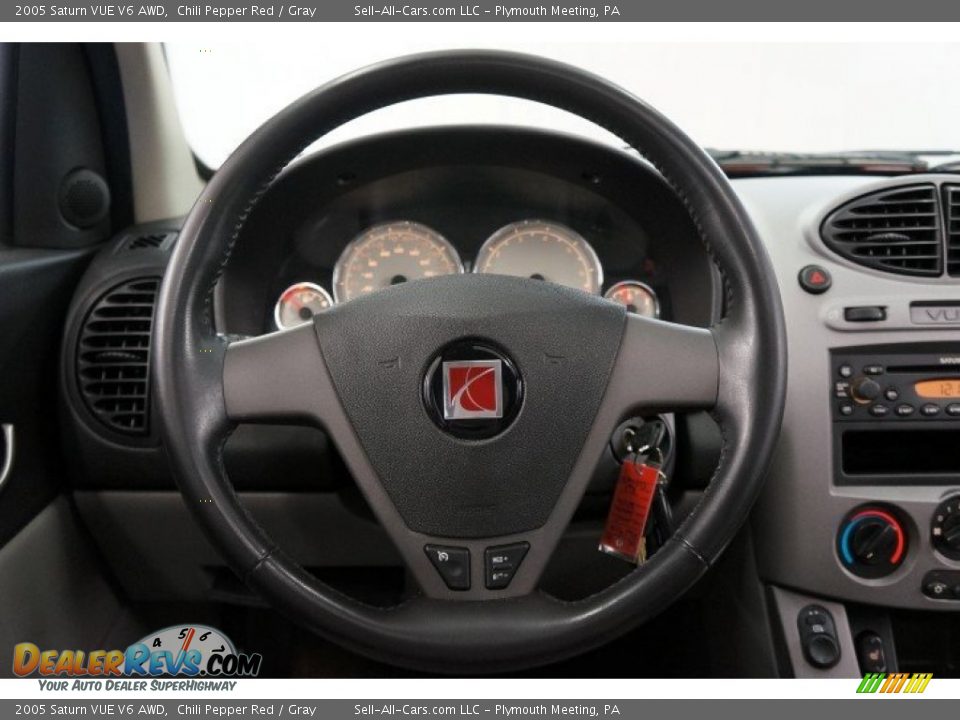 2005 Saturn VUE V6 AWD Chili Pepper Red / Gray Photo #30
