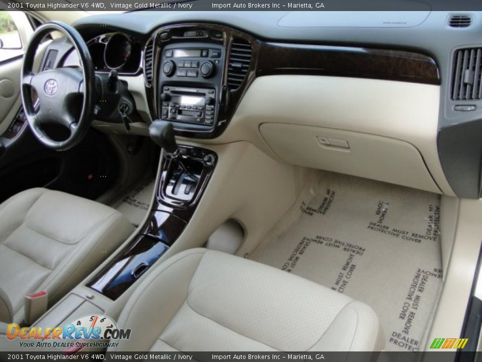 Ivory Interior - 2001 Toyota Highlander V6 4WD Photo #36