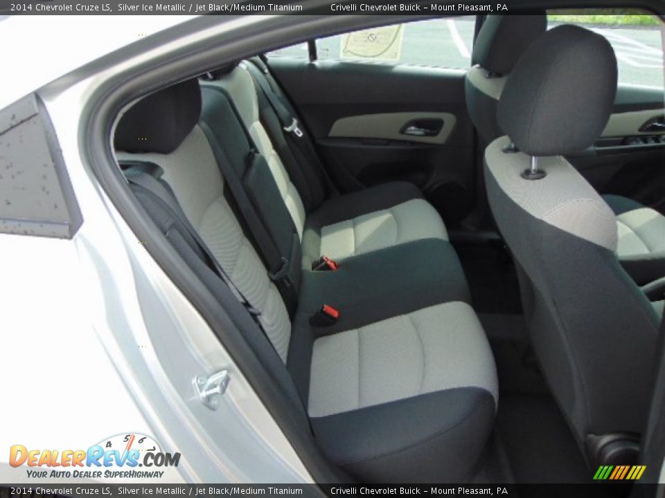 2014 Chevrolet Cruze LS Silver Ice Metallic / Jet Black/Medium Titanium Photo #14