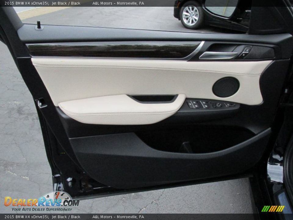 Door Panel of 2015 BMW X4 xDrive35i Photo #10