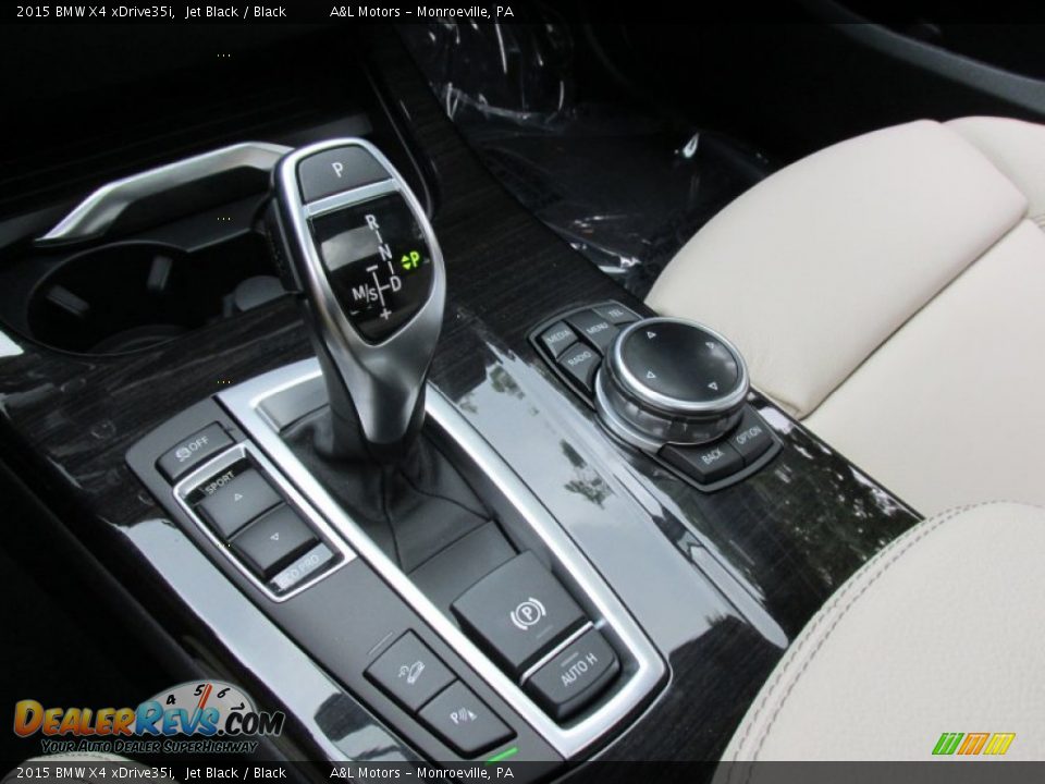 2015 BMW X4 xDrive35i Shifter Photo #16