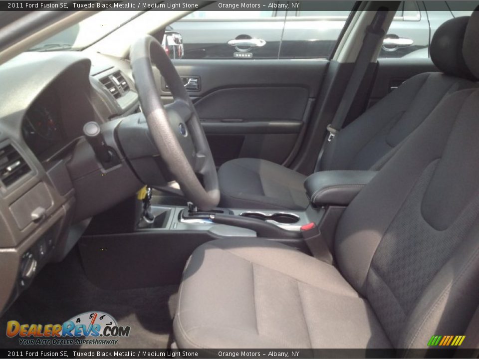 2011 Ford Fusion SE Tuxedo Black Metallic / Medium Light Stone Photo #6