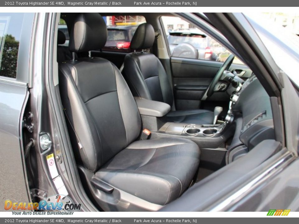2012 Toyota Highlander SE 4WD Magnetic Gray Metallic / Black Photo #28