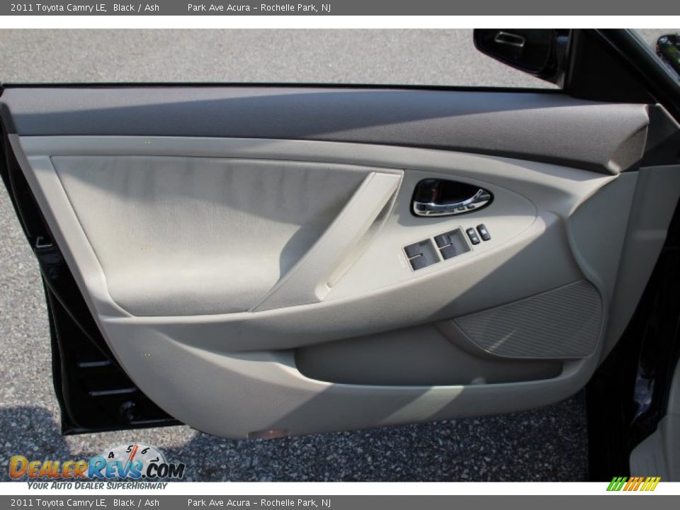 2011 Toyota Camry LE Black / Ash Photo #9