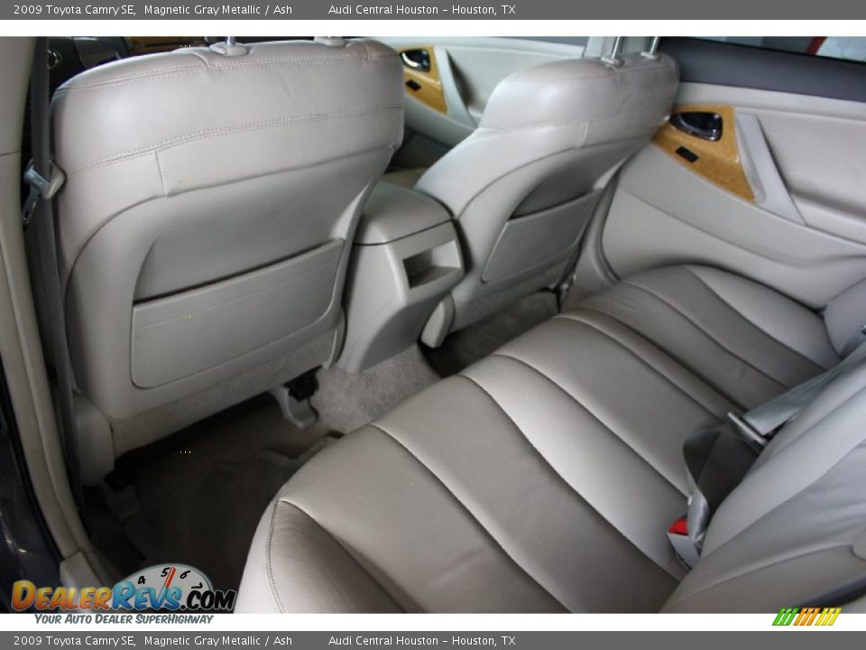 2009 Toyota Camry SE Magnetic Gray Metallic / Ash Photo #20