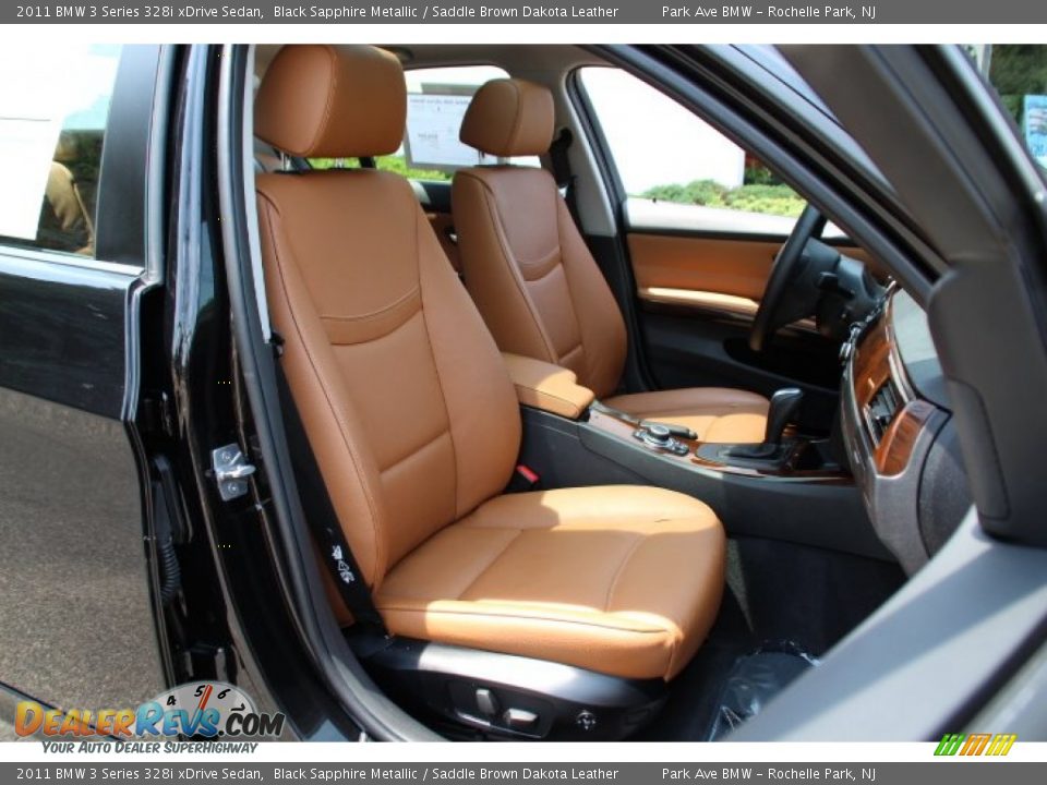 2011 BMW 3 Series 328i xDrive Sedan Black Sapphire Metallic / Saddle Brown Dakota Leather Photo #28