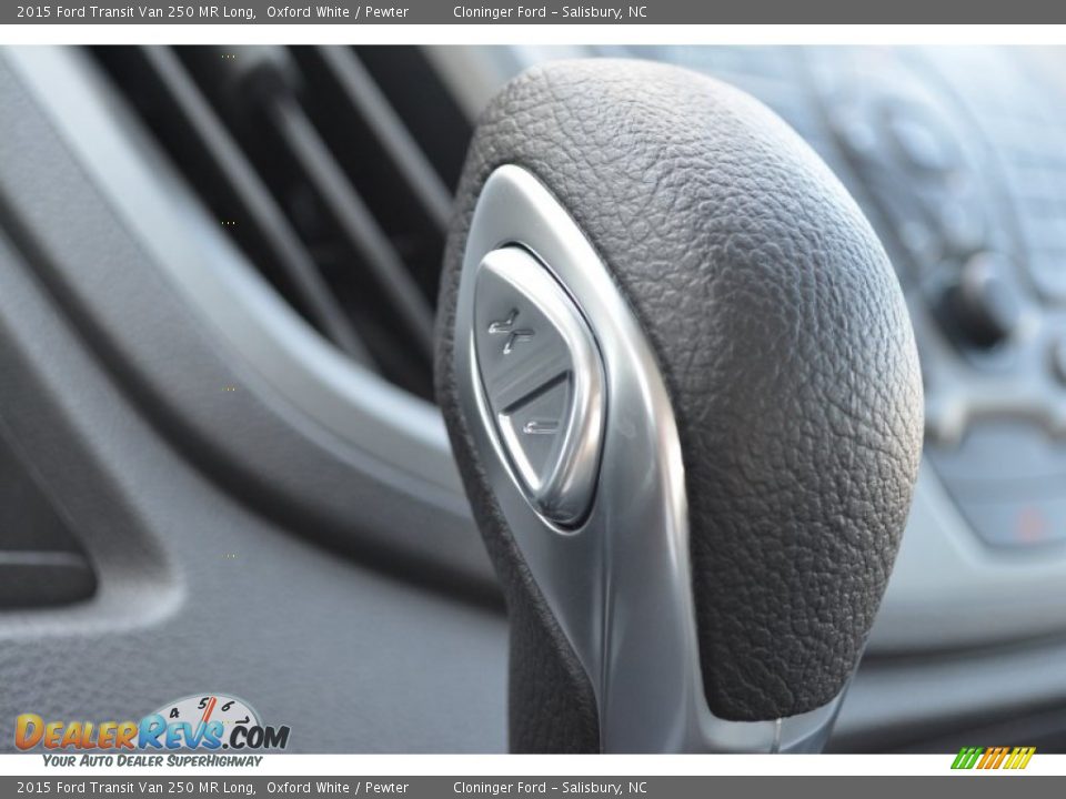 2015 Ford Transit Van 250 MR Long Oxford White / Pewter Photo #15