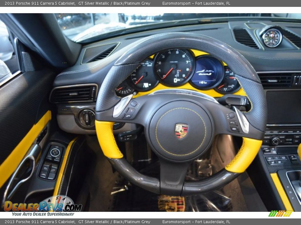 2013 Porsche 911 Carrera S Cabriolet Steering Wheel Photo #21