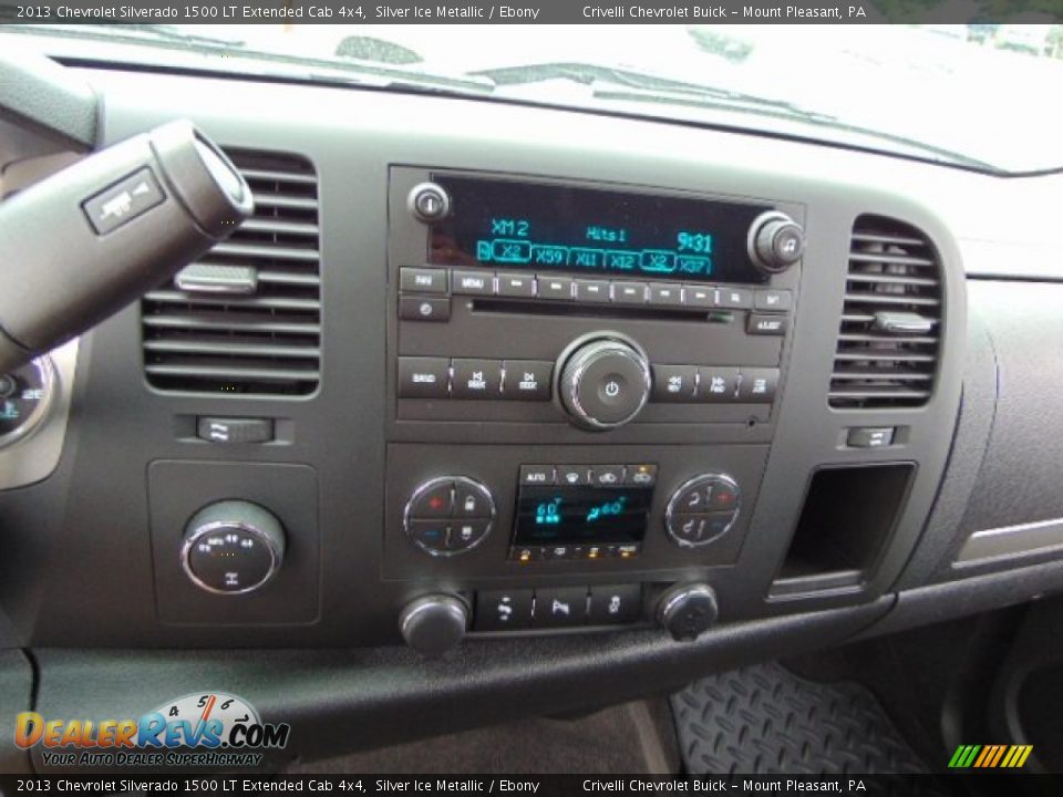 Controls of 2013 Chevrolet Silverado 1500 LT Extended Cab 4x4 Photo #29