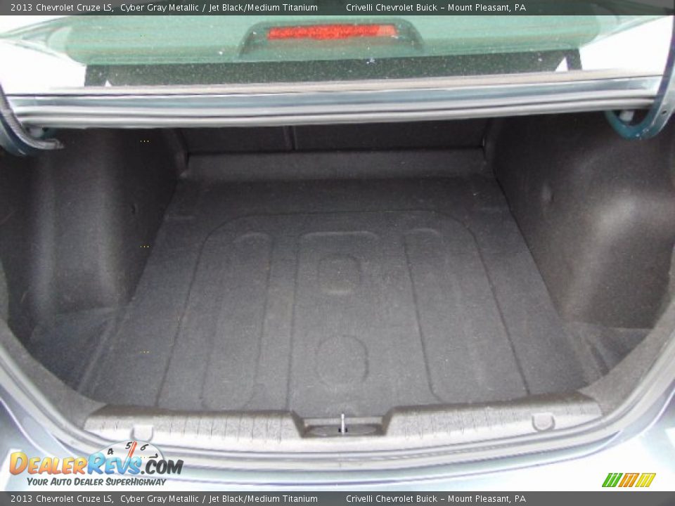2013 Chevrolet Cruze LS Cyber Gray Metallic / Jet Black/Medium Titanium Photo #24
