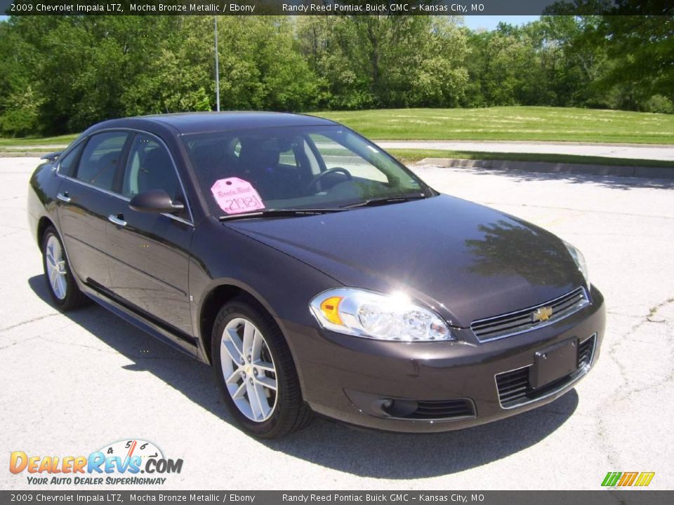 2009 Chevrolet Impala LTZ Mocha Bronze Metallic / Ebony Photo #2