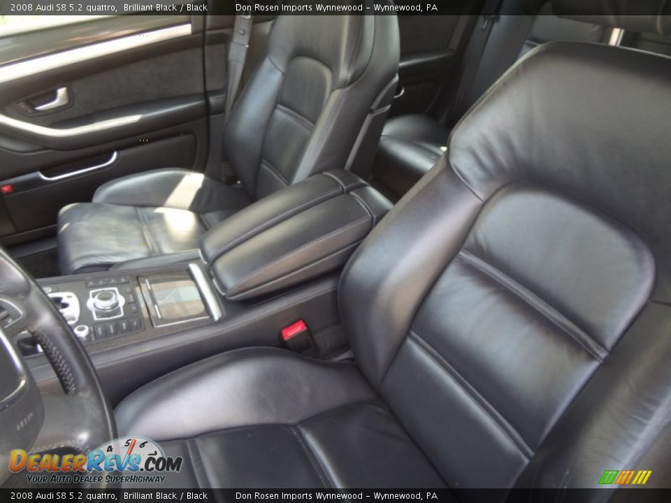 Front Seat of 2008 Audi S8 5.2 quattro Photo #9