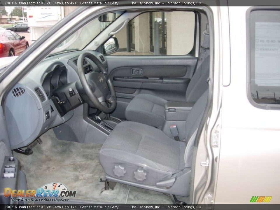 2004 Nissan Frontier XE V6 Crew Cab 4x4 Granite Metallic / Gray Photo #6