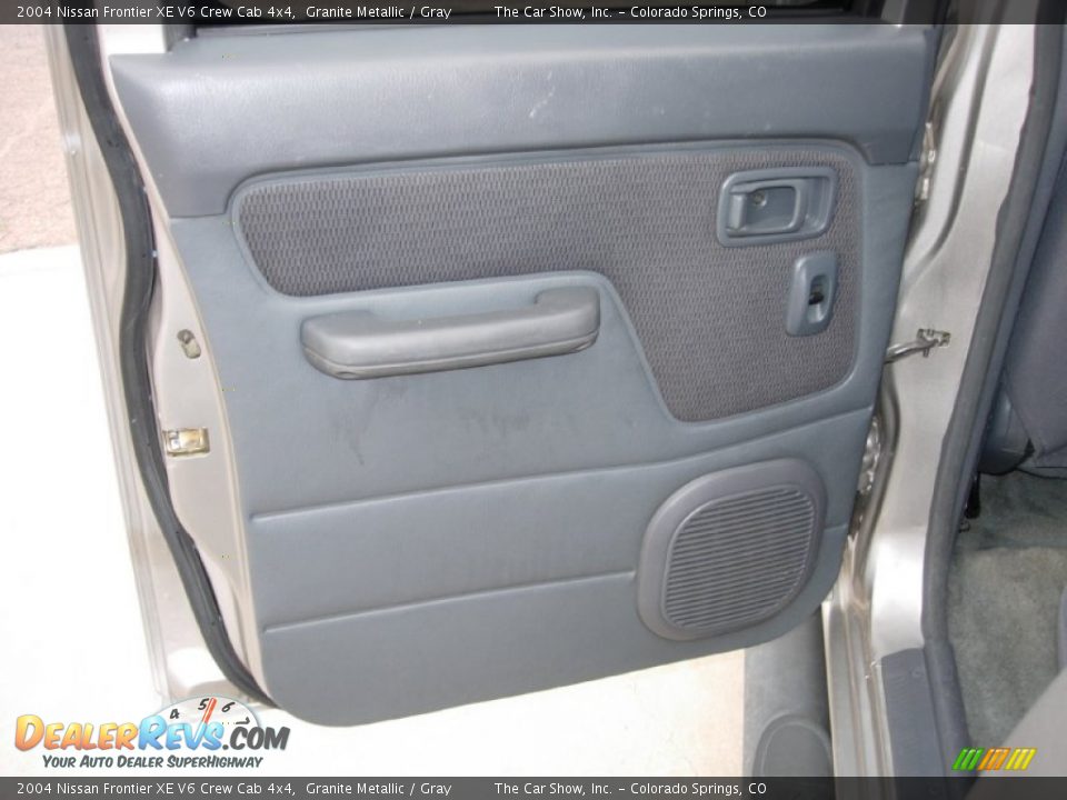 2004 Nissan Frontier XE V6 Crew Cab 4x4 Granite Metallic / Gray Photo #23