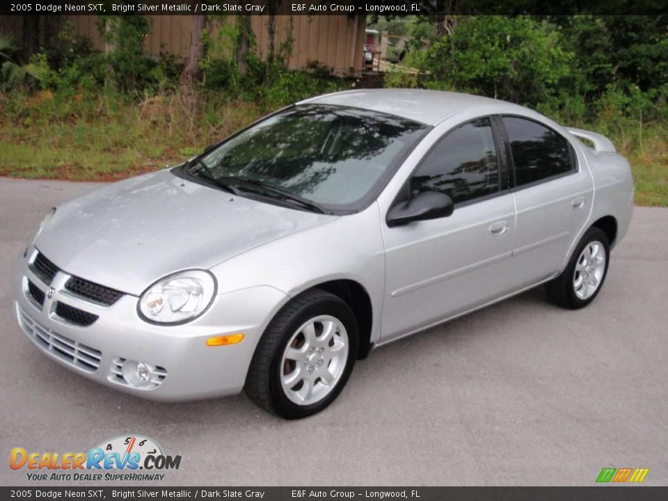 2005 Dodge Neon SXT Bright Silver Metallic / Dark Slate Gray Photo #1