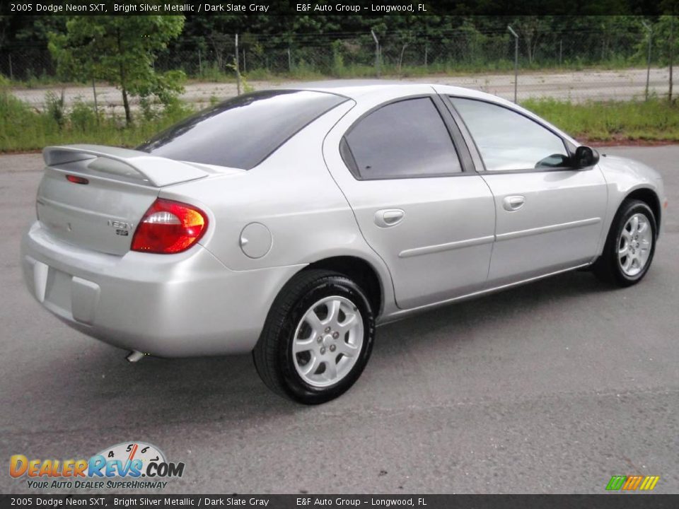 2005 Dodge Neon SXT Bright Silver Metallic / Dark Slate Gray Photo #3
