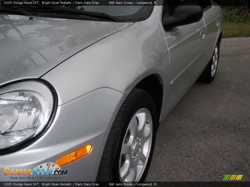 2005 Dodge Neon SXT Bright Silver Metallic / Dark Slate Gray Photo #11