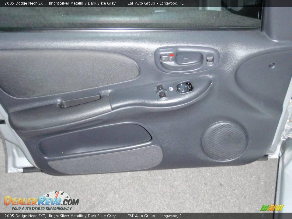 2005 Dodge Neon SXT Bright Silver Metallic / Dark Slate Gray Photo #15