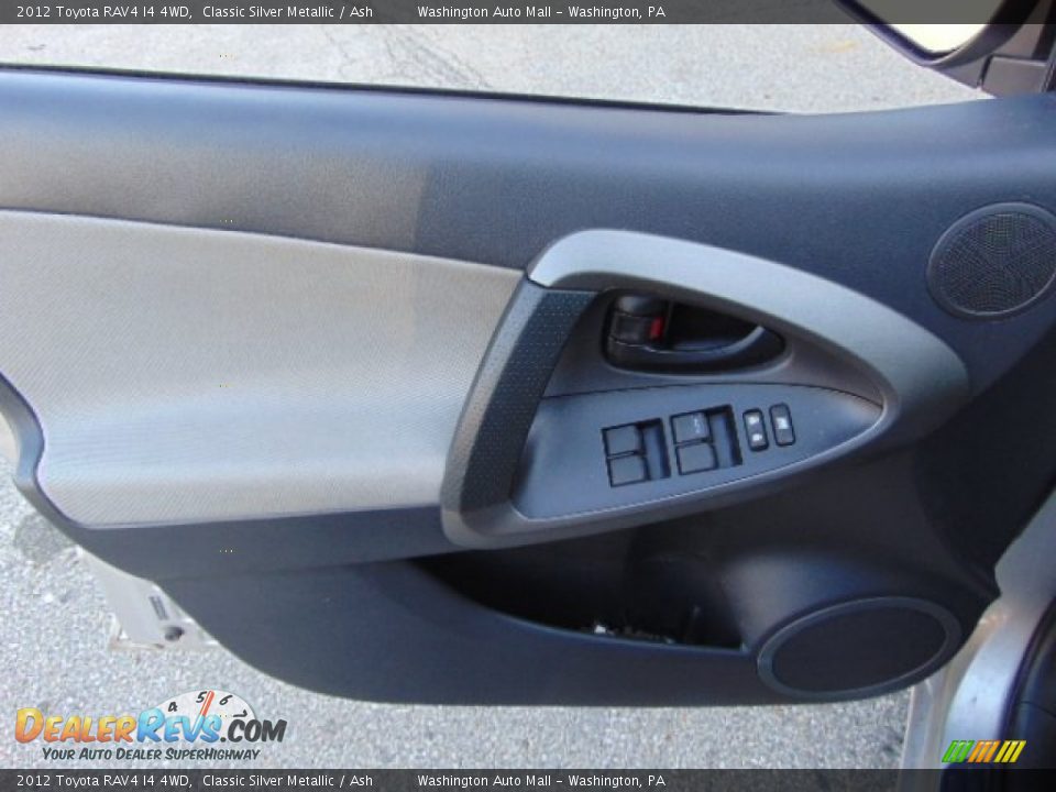 2012 Toyota RAV4 I4 4WD Classic Silver Metallic / Ash Photo #9