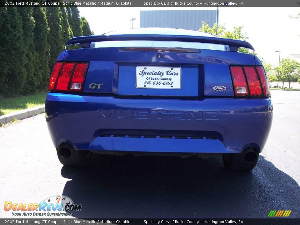 2002 Ford Mustang GT Coupe Sonic Blue Metallic / Medium Graphite Photo #16