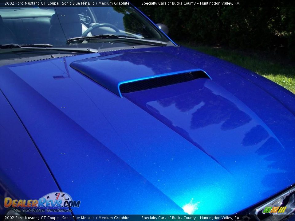 2002 Ford Mustang GT Coupe Sonic Blue Metallic / Medium Graphite Photo #24