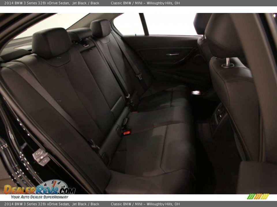 2014 BMW 3 Series 328i xDrive Sedan Jet Black / Black Photo #25