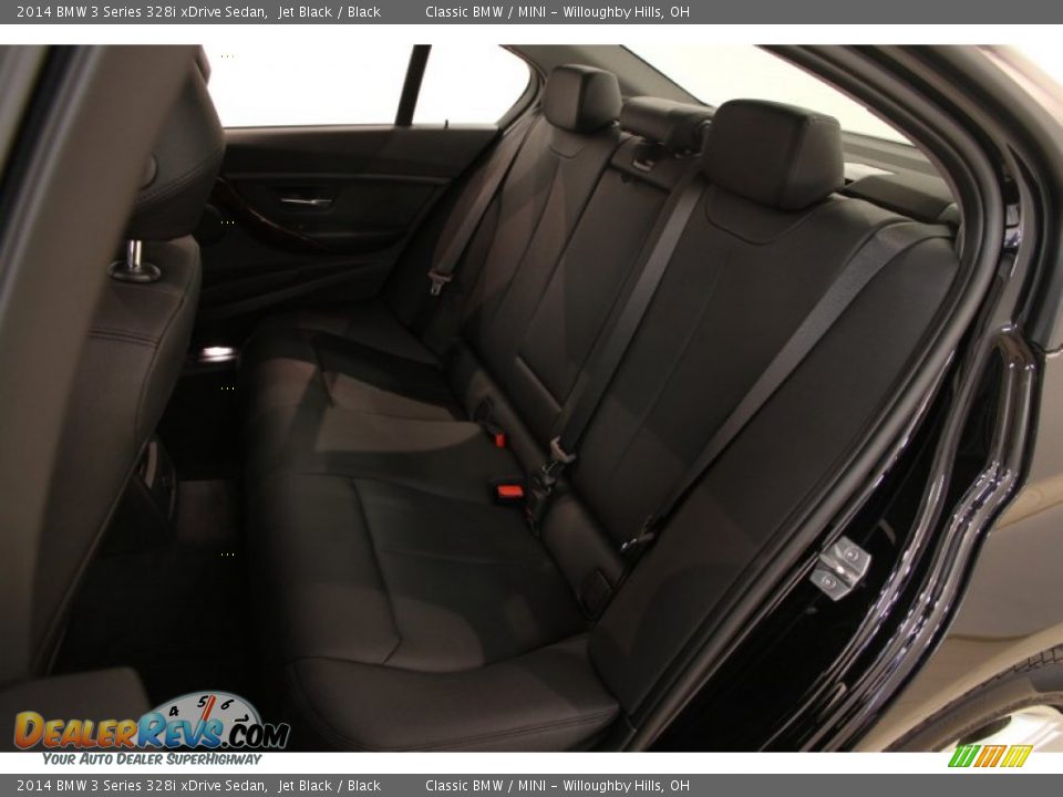 2014 BMW 3 Series 328i xDrive Sedan Jet Black / Black Photo #26