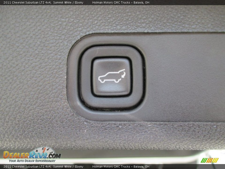 2011 Chevrolet Suburban LTZ 4x4 Summit White / Ebony Photo #35