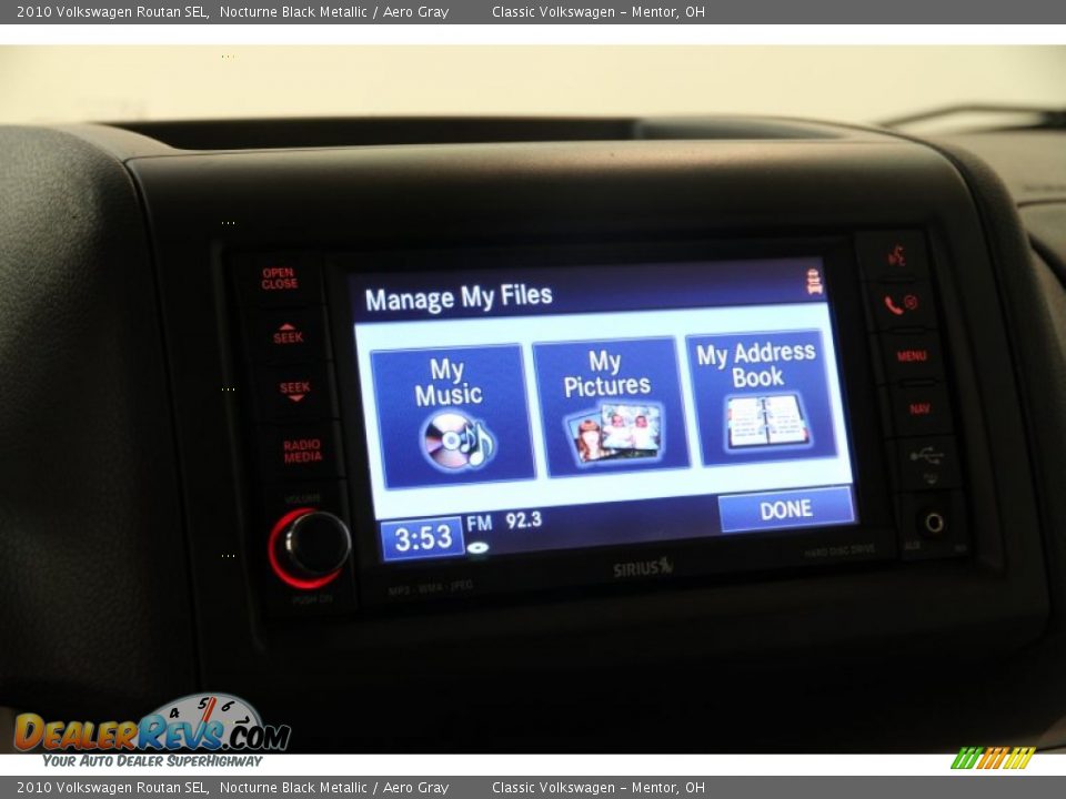 2010 Volkswagen Routan SEL Nocturne Black Metallic / Aero Gray Photo #10