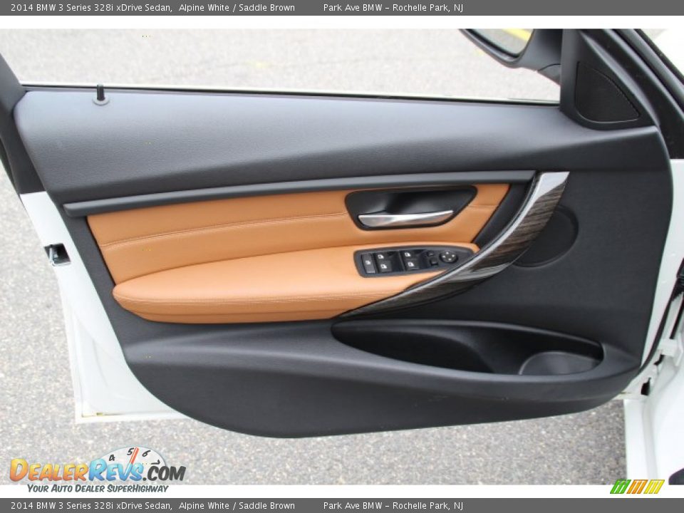 Door Panel of 2014 BMW 3 Series 328i xDrive Sedan Photo #9